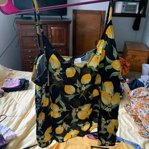 lemon semi cropped tank